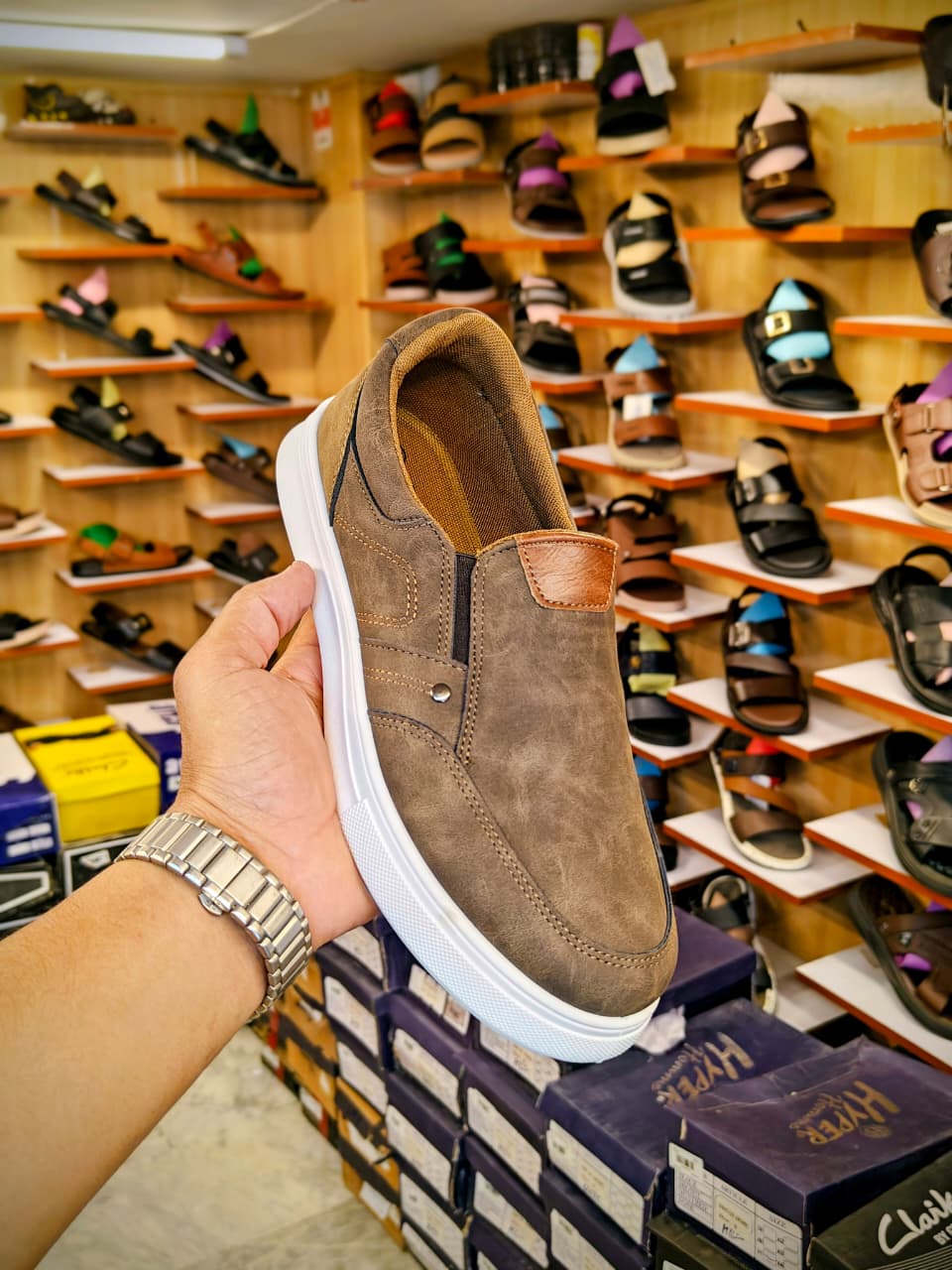 Without-Lasis-Sneaker