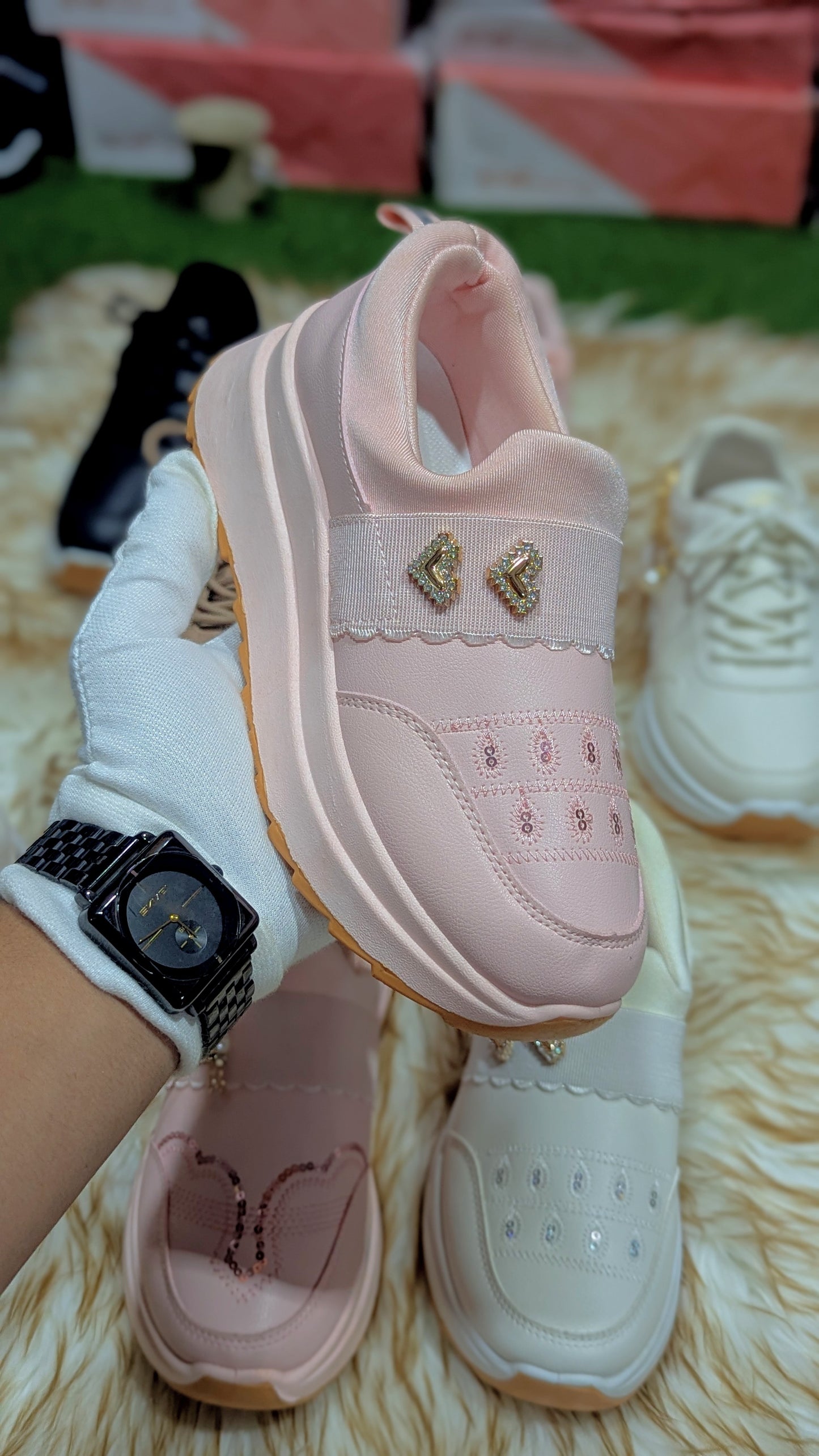 Lasis-without-lasis-Ladies-joggers