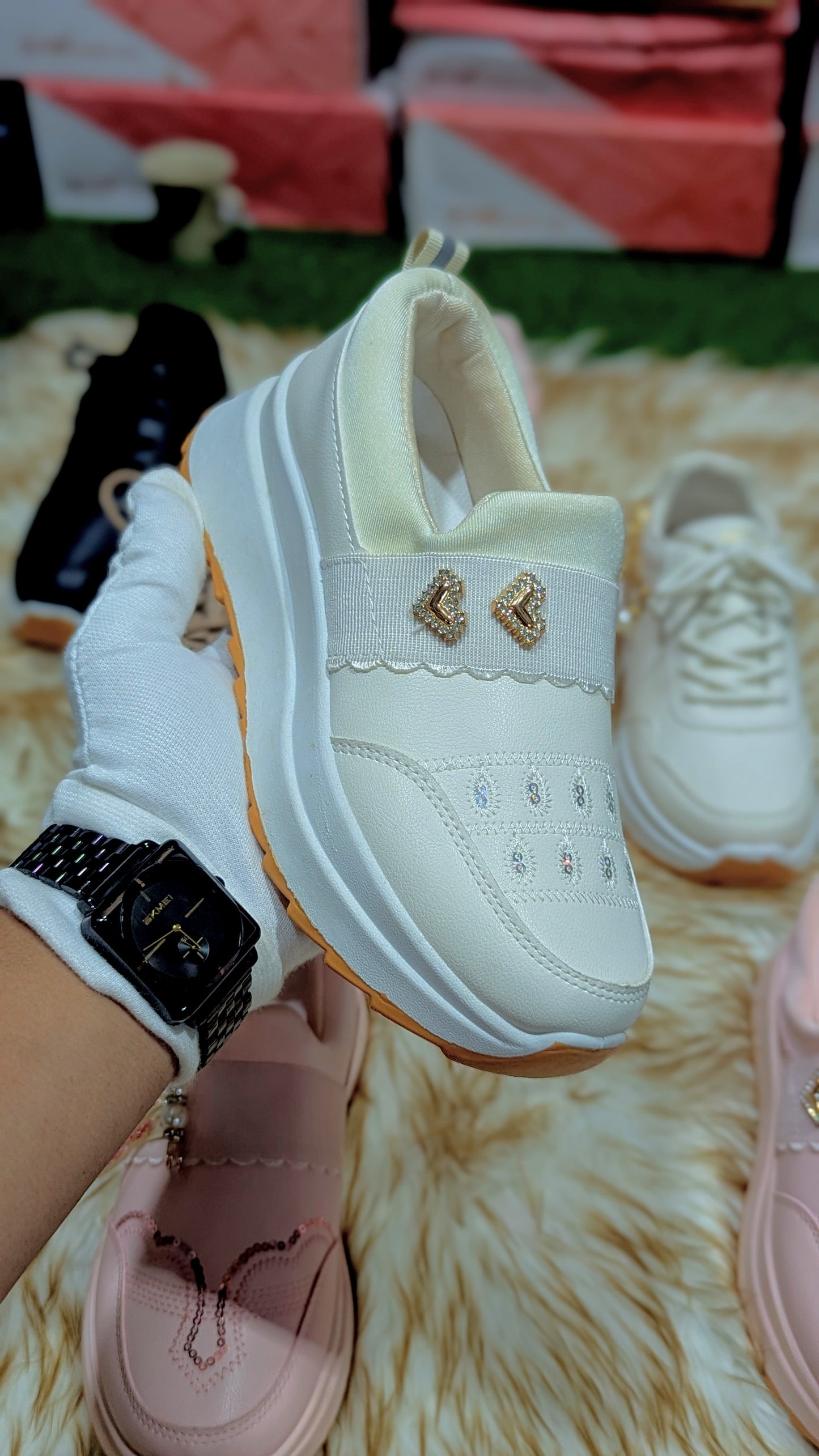 Lasis-without-lasis-Ladies-joggers